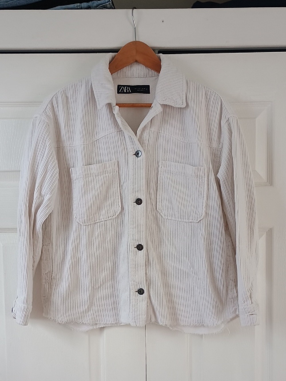 ZARA Cream Corduroy Casual Button-Down Shirt Jacket